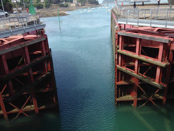 Ecluse du barrage de la Rance